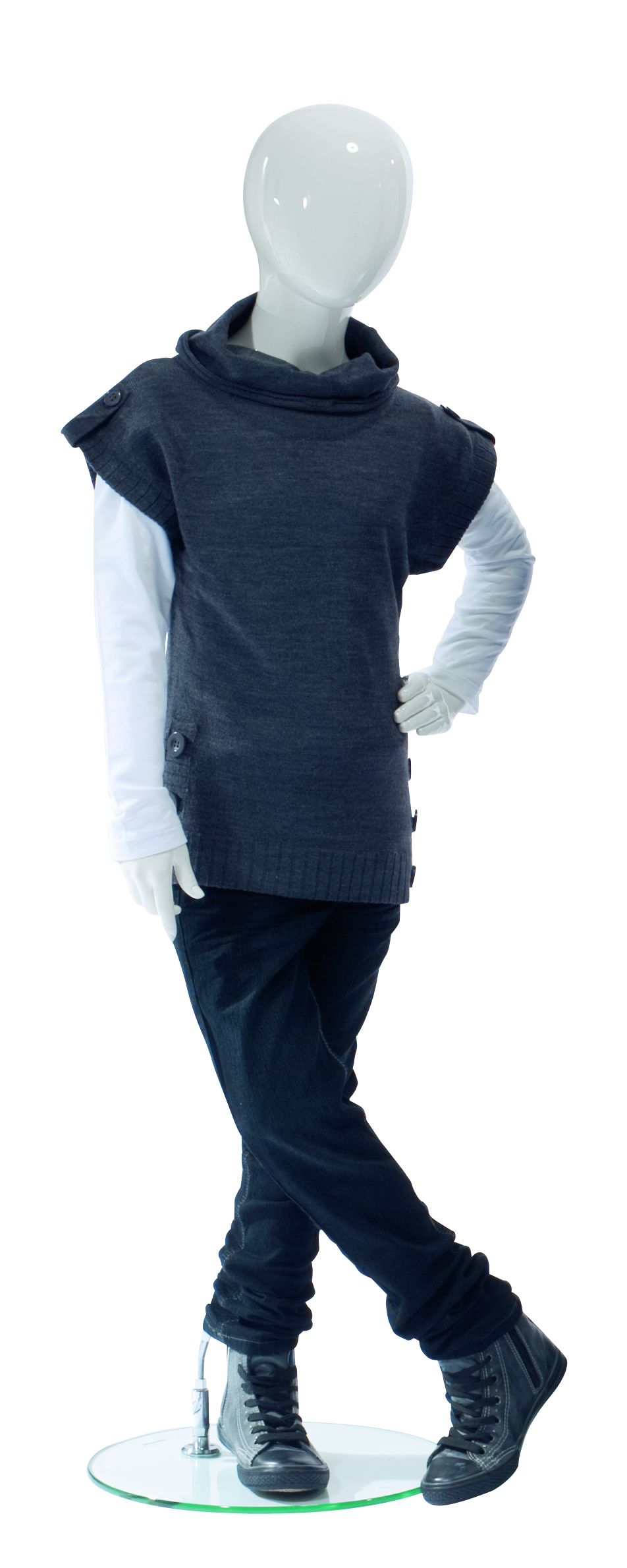8yPos02_110136560601144_eingekleidet