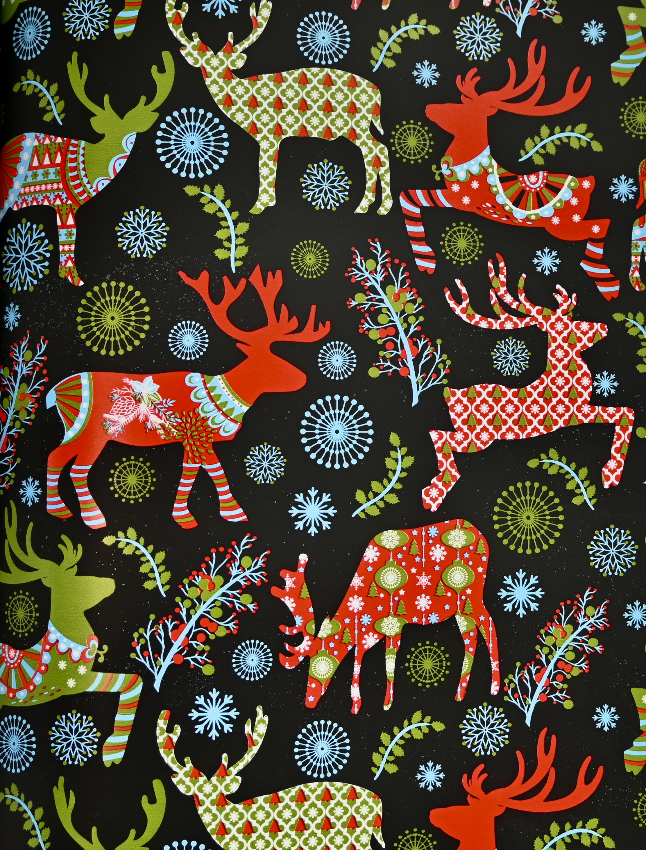 Weihnachts-Geschenkpapier Muster-Rehe 50 cm x 50 m für Großhändler, festliche Reh-Motive in Musteroptik