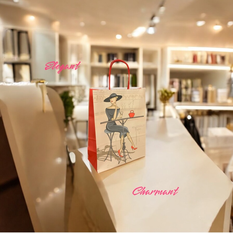 Kleine Papiertragetasche Elegant aus Kraftpapier mit Papierkordel