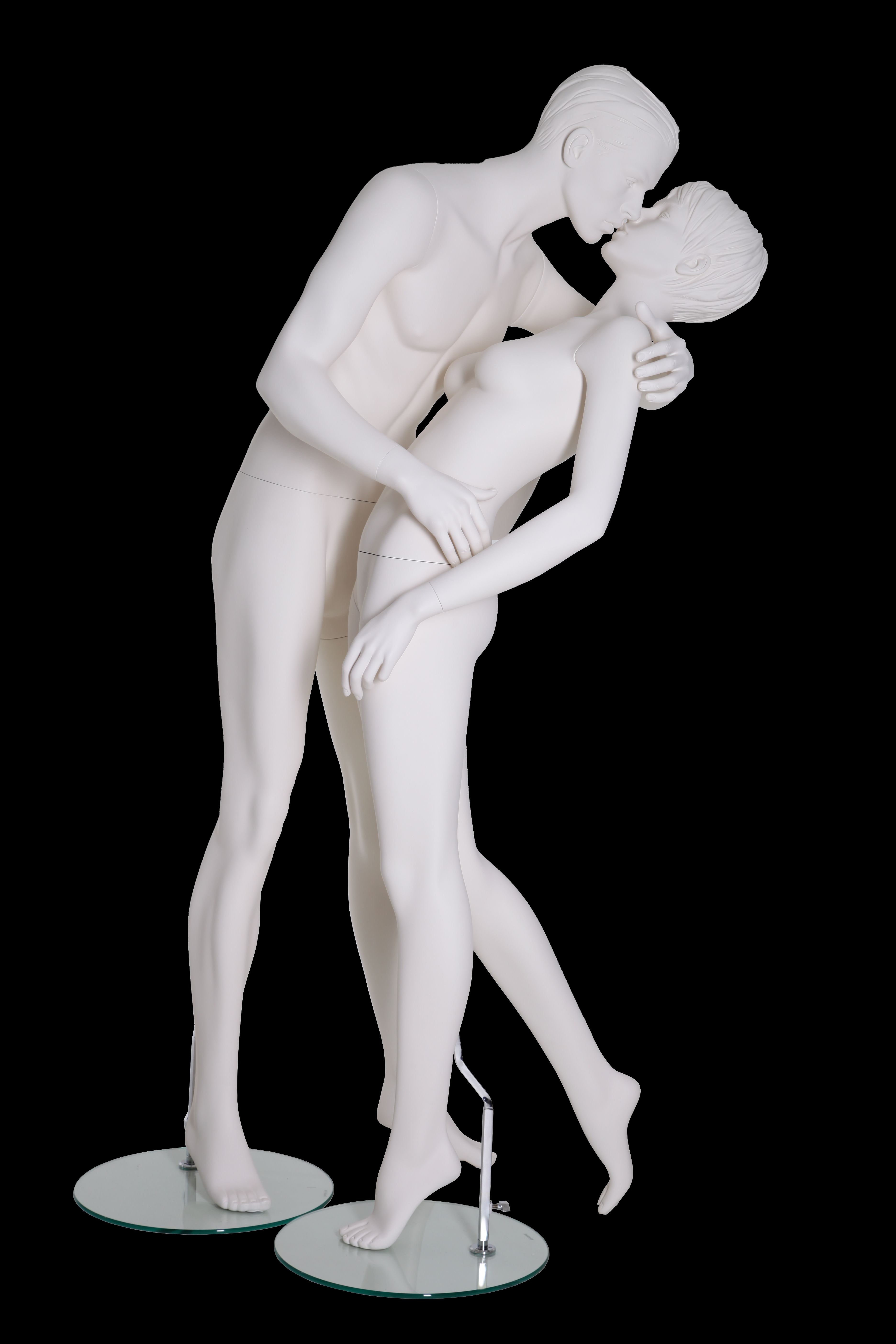 Couple_in_Love_110140001301104