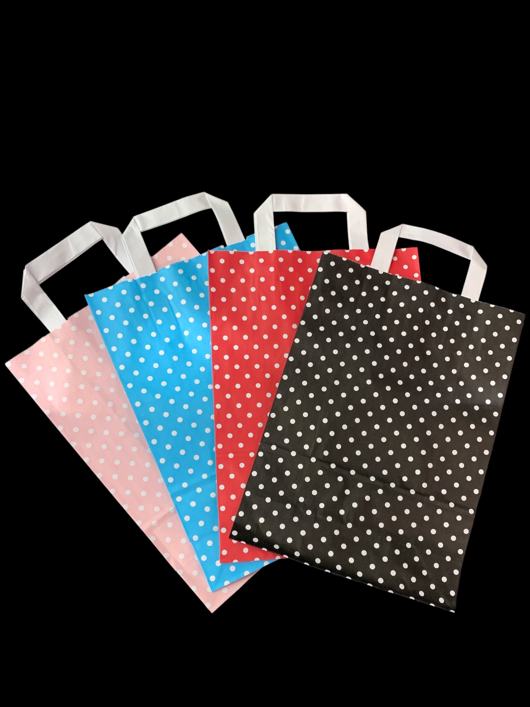 Papiertragetasche mit Punkten 25 Stück, Flachhenkel Papiertragetasche mit Punkten 25 Stück, Flachhenkel