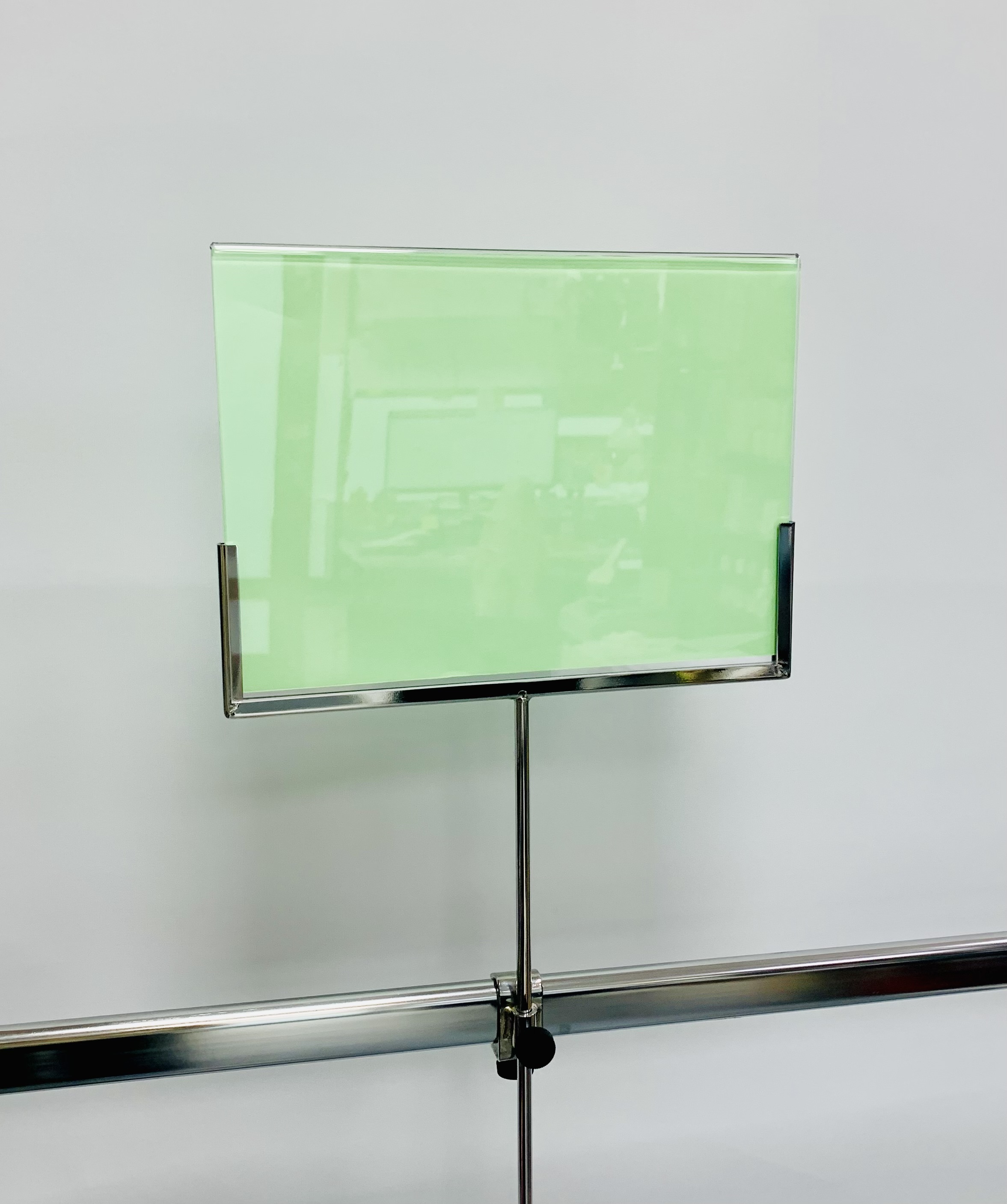 Plakathalter A4 Querformat für Rollständer Plakathalter A4 Querformat für Rollständer